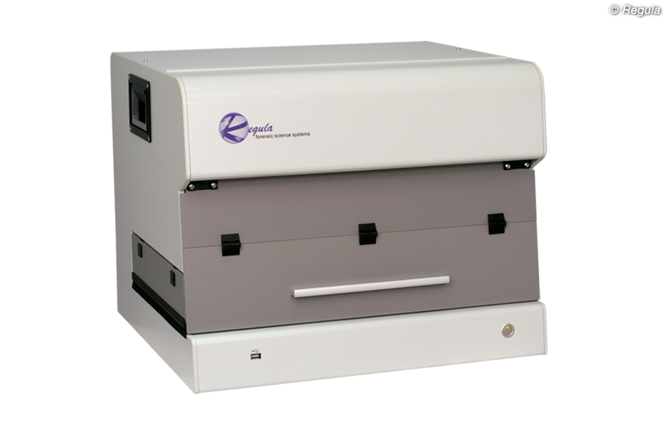 4307 Video spectral comparator Advanced Document Verification