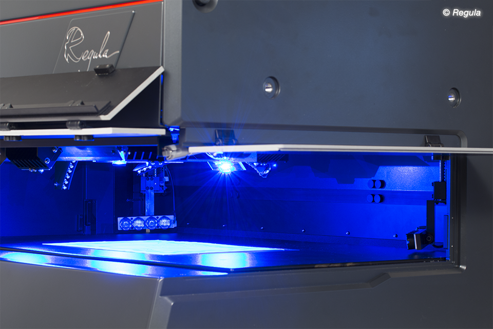 4308 Dualvideo spectral comparator Advanced Document Verification